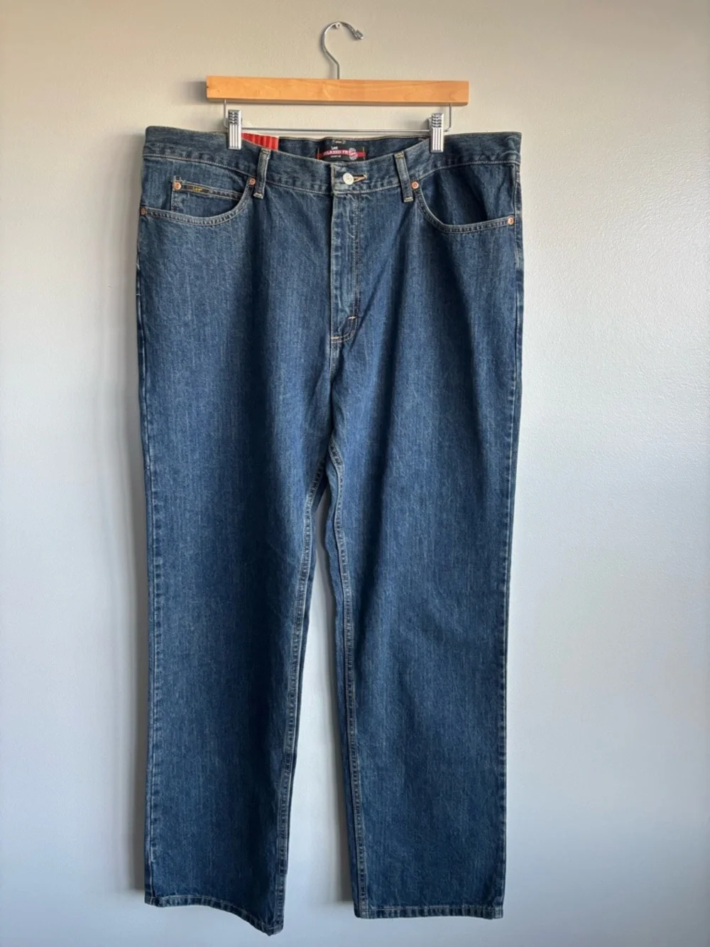Lee nwt tomas